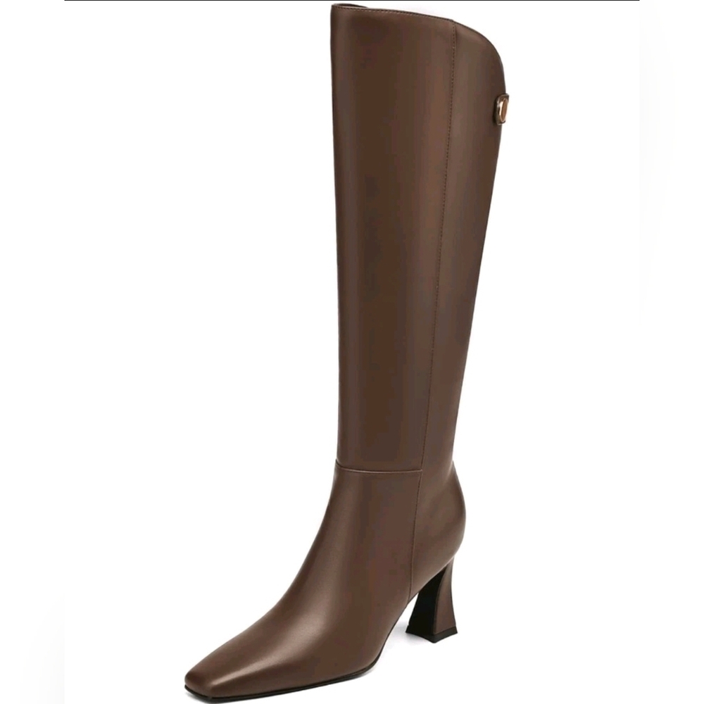 Size 11 BRAND NEW AIUNIIND CHIC BOOTS NEW